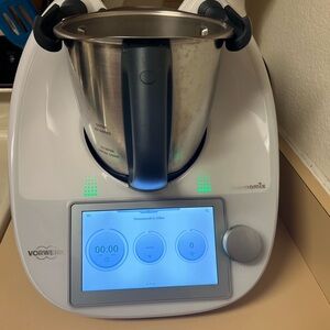 Thermomix TM6- barely used